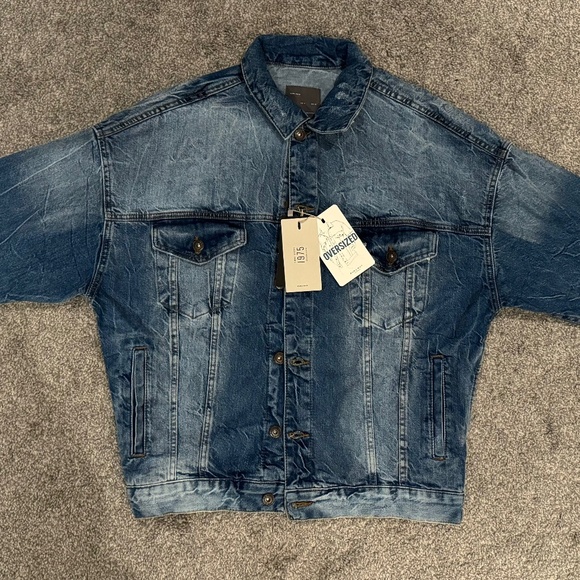 Zara oversized denim jacket - Picture 1 of 6